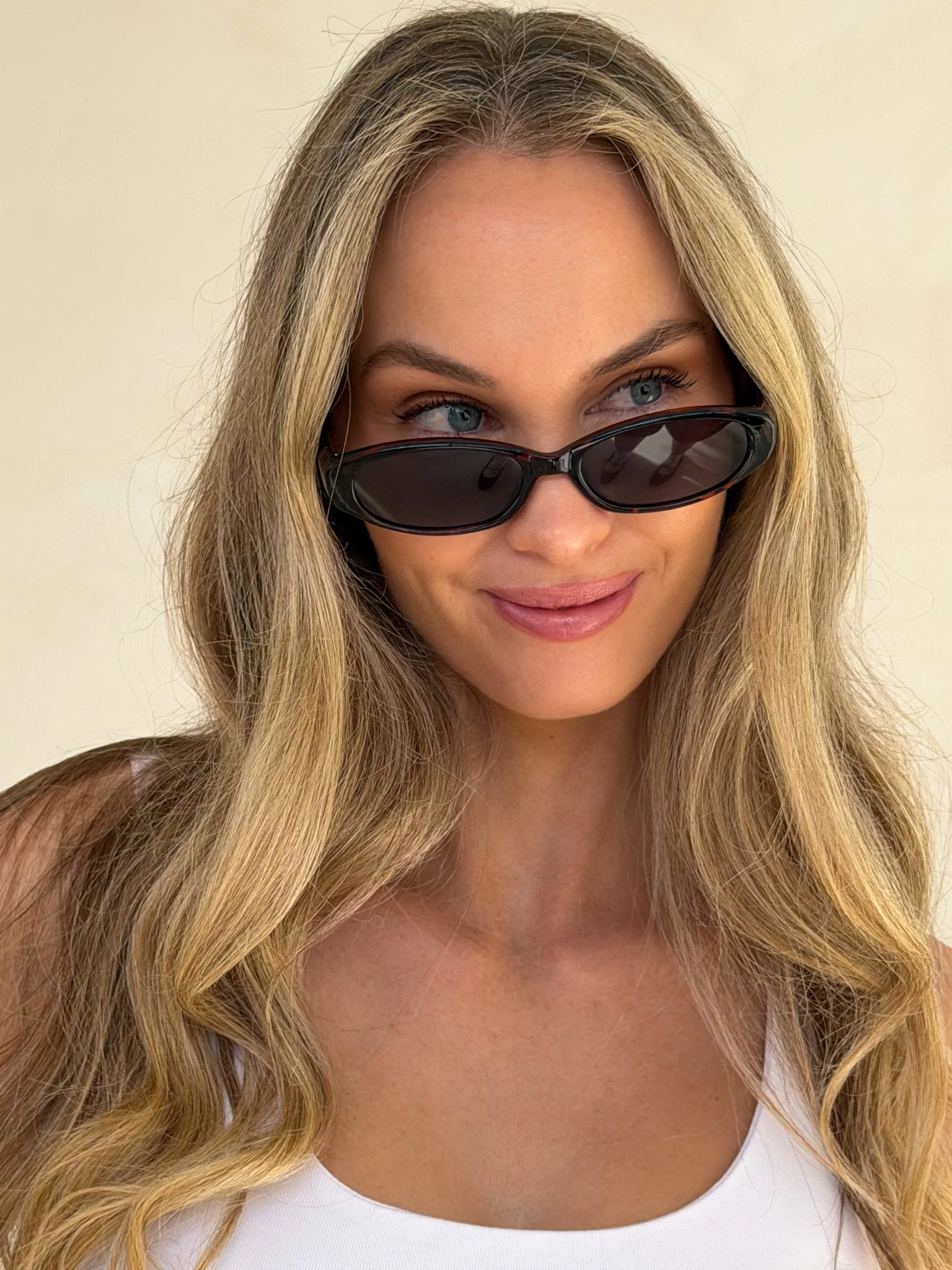 Clara Sunglasses - Image 5
